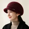 Chapéus de Inverno para Mulheres de Meia-Idade e Idosas Vovó Senhora Idosa Chapéu de Tricô Proteção contra Frio Aquecimento Mais Lã Chapéu de Lã com Proteção para as Orelhas para Mãe