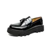 Nuevos mocasines para hombre estilo británico, zapatos formales de negocios brillantes sin cordones con suelas gruesas, zapatos casuales de cuero que aumentan la altura