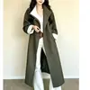 Trench coat de cor contrastante para mulheres, novo estilo outono/inverno 2026, popular este ano, estilo britânico, super estiloso, casaco longo para pessoas altas