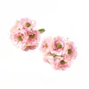 Accesorios para tocado de corona, tela de terciopelo estilo europeo con margaritas pequeñas artificiales, ramo de flores de seda, caja de dulces con alambre, flores artificiales
