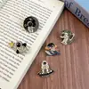 Medalla de Astronauta de Dibujos Animados Broche de Pareja Insignia de Aleación Lindos Accesorios de Decoración para Ropa Bolsos Pin Personalizado para Mujeres