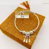 Versión Coreana Nuevo Pulsera de Malla con Campana de Atrapasueños Chapada en Plata Pulsera de Empuje y Tirón Estilo Minimalista 520 Regalo Pulsera Elegante Venta al por Mayor