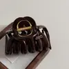 Elegante pinza de garra floral para peinado semi-recogido, nuevo modelo 2026 para mujer, pinza de tiburón de tamaño mediano para la parte trasera de la cabeza, accesorio para el cabello
