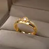 Anel Aberto de Luxo com Banho de Ouro 18K Totalmente Cravejado de Diamantes, Não Desbota, para Mulheres, Anel de Folha com Zircônia de Toque Sofisticado