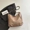 Bolsa Tote Crossbody Casual Versátil Cor Sólida Grande Capacidade Simples de Ombro Único Feminina Lançamento Primavera 2026