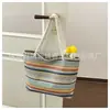 Bolsa de Ombro Tecida com Palha de Grande Capacidade, Bolsa de Ombro Moderna e Versátil, Bolsa de Mão Casual Color Block de Nicho, Bolsa Tote