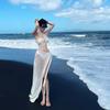 Traje de baño para mujer Nuevo Sexy Estilo Puro Metal Cuello Halter Bikini Dividido Red de Pesca Encaje Vestido Largo Vacaciones Traje de baño