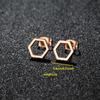 Aretes de Moda Transfronteriza de Acero Inoxidable para Mujer, Modernos, Simples y Personalizados de Cruz, Cuadrilátero de Ocho Caracteres, Aretes para el Cartílago de la Oreja en Stock