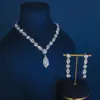 Colar Estilo Coreano Exquisita Corrente de Garras Brincos de Strass de Cristal Conjunto de Colar Leve Luxo Retro Elegante Temperamento Corrente de Clavícula para Mulheres