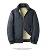 Traje deportivo para hombre Invierno con forro polar Abrigo engrosado de vellón de cordero Ropa de invierno para mediana edad y ancianos Conjunto cálido de tres piezas para papá