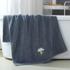 Toalha de Banho Absorvente 100% Algodão Espessa Macia 100% Algodão Adulto Secagem Rápida Roupão de Banho Atacado Logotipo Personalizado Toalha de Banho para Hotel
