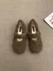 Zapatos Mary Jane planos peludos para mujer, nuevo estilo otoño e invierno 2026, forrados de felpa, cálidos, zapatos peludos de una sola tira
