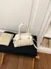 Bolsa de Mão Estilosa de Nicho Coreana para Mulheres, Novo Produto 2026, Bolsa de Ombro Bonita e Exquisita, Bolsa Transversal Leve de Luxo da Moda