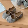 Sapatos retro Dianbocken de sola macia combinados com um vestido da moda estilo coreano 2026, sapatos Mary Jane para mulheres, novo estilo de outono, versátil e moderno