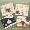 Tarjetas de felicitación de Año Nuevo Lunar de estilo antiguo en color dorado cálido hechas a medida, pasteles de luna horneados de forma privada, cajas de regalo de repostería con yema de huevo e impresión de tarjetas navideñas a juego