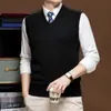 Colete masculino de lã 60% para outono e inverno, gola V, tamanho grande, colete de malha formal tipo pullover, colete casual sem mangas para homens jovens e de meia-idade