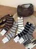 Accesorios de Invierno Estilo Nuevo Calcetines Largos Holgados de Cachemir de Doble Punto para Mujer Calcetines Largos Cálidos de Estilo Coreano Modernos con Etiquetas de Tela para Mujer