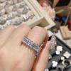 Anillo de bodas de lujo con simulación de diamantes, estilo europeo y americano, chapado en oro, estilo Hong Kong, anillo exquisito de temperamento de alto grado.