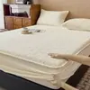 2026 Novo Lençol de Cama de Leite para Todas as Estações Capa de Cama Protetor de Colchão Acolchoado Espesso Cobertura Completa Impermeável à Prova de Urina