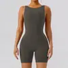 Mono de Yoga Nude con Cortes Europeos y Americanos Espalda Hermosa Ajustado Deporte Fitness Levantamiento de Glúteos Mono Corto de Yoga para Mujeres