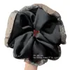 Goma para el pelo de satén con borde de pedrería 2025 Nuevo estilo Elegante de alta gama Goma para el pelo Banda elástica grande para el pelo Accesorio para el pelo