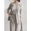 Elegante conjunto de terno/calça slim fit em triacetato, novo estilo outono 2026, blazer feminino bege-cinza de manga longa