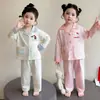 Pijama de Primavera para Niñas Modal Estampado de Gatos Ropa de Casa Primavera y Otoño Ropa de Aire Acondicionado Primavera y Verano para Niñas Conjunto de Primavera para Niñas