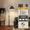 Novo Sofá de Sala de Estar Estilo Retrô Francês Luminária Lateral de Pesca Atmosférica Luminárias Decorativas Criativas Retrô de Alta Qualidade Americanas
