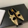 Zapatos Mary Jane Puntiagudos Tallados Vintage Chuyuji para Mujer, Zapatos de Una Sola Hebilla Bajos con Aumento Interno de Altura, Zapatos Pequeños de Cuero Versátiles para el Trabajo