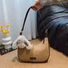 Bolso cruzado minimalista y elegante de un solo hombro, nuevo modelo de verano 2025, bolso tipo empanada de alta gama, nicho, moderno para mujer