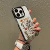 Funda de Teléfono Impresa Pintada a Mano con Estilo Bosque Retro Artístico Floral y de Hongos Transparente Suave para Iphone18Pro