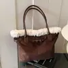 Bolsa Tote Versátil Coreana de Luxo 2026, Bolsa de Ombro Grande e Elegante, Bolsa de Trabalho de Nicho para Mulheres