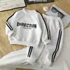 Conjunto de Sudadera Nueva de Primavera y Otoño para Niños y Niñas, Ropa Deportiva Casual Engrosada con Estampado de Letras, Conjunto de Dos Piezas