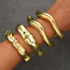 Pulsera geométrica abierta de diseño europeo y americano transfronterizo, irregular y amplia, con un diseño de moda, nicho y audaz para mujer