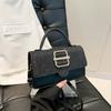 Bolso de Mano Popular de Moda de Este Año Estilo Coreano 2025 Primavera Nuevo Diseño Nicho Casual Trendy Bolso Cuadrado Pequeño