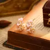 Nuevos Pendientes de Moda Estilo Fresco de Concha Circonita Flor Forma de C Nicho Sencillos Perla Studs Pendientes Versátiles para Mujer