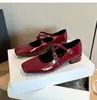 2123-2 Zapatos Mary Jane Cuadrados con Tira Cruzada y Tacón Cuadrado Otoño Nuevo Versátiles Franceses de Tacón Bajo para Mujer