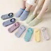 Pantufas Meia Feminina, Meias Pantufa Espessadas para Outono e Inverno Adulto com Solado Macio, Meias Antiderrapantes Espessas para Casa, Yoga e Educação Infantil