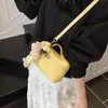 Bolso de Mano de Caja Simple de Nicho para Mujer 2025 Primavera y Verano Nuevo Estilo Coreano Bolso de Hombro de Moda Bolso de Moda de Alta Gama para Mujer