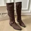 Botas de moda estilo coreano con pliegues, tacón cuadrado, para uso en exteriores, nuevo modelo otoño e invierno 2026, punta fina, estilizan, versátiles, botas de tacón medio apilado, botas largas