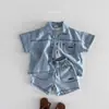Conjunto de Verão Moderno de Duas Peças para Bebê e Criança Pequena Estilo Coreano Camisa Jeans de Manga Curta Shorts Unissex