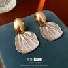 Pendientes de metal con plisado de aguja de plata chapados en oro real, pendientes de temperamento de moda, pendientes ligeros de lujo de alta sensación, venta al por mayor