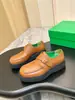 Mocasines BV de Cuero Genuino con Suela Gruesa y Hebilla para Hombre, Zapatos Slip-On de Punta Redonda, Retro Transfronterizo que Aumentan la Altura, Ropa de Trabajo, Zapatos Casuales para Hombre