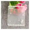 Etiqueta colgante de PVC esmerilado para ropa de niños y niñas Etiqueta colgante Certificado Etiqueta de plástico impermeable En blanco Autoadhesiva Antifalsificación