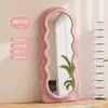 Espejo de pie ondulado de cuerpo entero de moda para uso doméstico, estilo Cream Ins, espejo de tocador para dormitorio de niñas, espejo de probador de alta gama