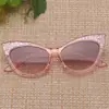 Nuevas Gafas de Sol Triangulares Europeas y Americanas para Niños Ojo de Gato Lindas Divertidas para Niños Moda Personalizadas Protectoras Solares para Exteriores Gafas de Sol Transfronterizas