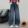 Calça Jeans Outono e Inverno para Meninas 2026 Nova Casual Estilo Coreano Esportiva Slim Fit Estampada de Coração Forrada com Lã Calça Grossa
