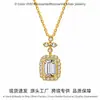Collar con Colgante de Moissanita Corte Esmeralda Forma de Botella de Perfume Cadena para Clavícula Ins Estilo Frío Sentido de Diseño de Nicho Plata de Ley 925