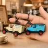 Chaveiro de Carro Clássico Retro Puxar para Trás Criativo Liga de Metal Simulação Modelo de Carro Pingente de Mochila Escolar Pequeno Presente de Carro