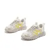 Zapatillas retro tipo papá para mujer, zapatillas casuales de malla de cuero suave, nuevas zapatillas versátiles de suela gruesa de nicho coreano 2026 Forrest Gump